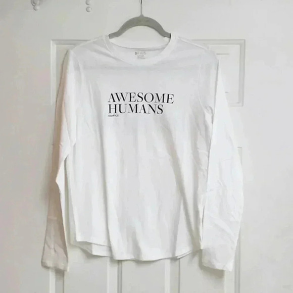 FIGS- Awesome Humans Long Sleeve Crewneck T-Shirt - Picture 1 of 16